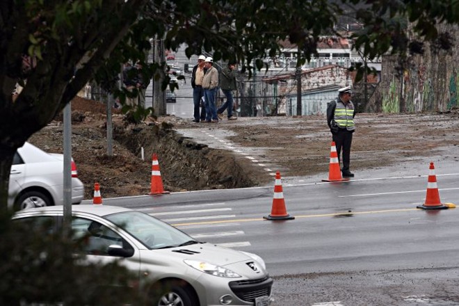 Obras em andamento na altura da Vila das Torres | 