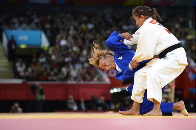 Na semifinal contra a belga Charline Van Snick, vitória por um yuko | 