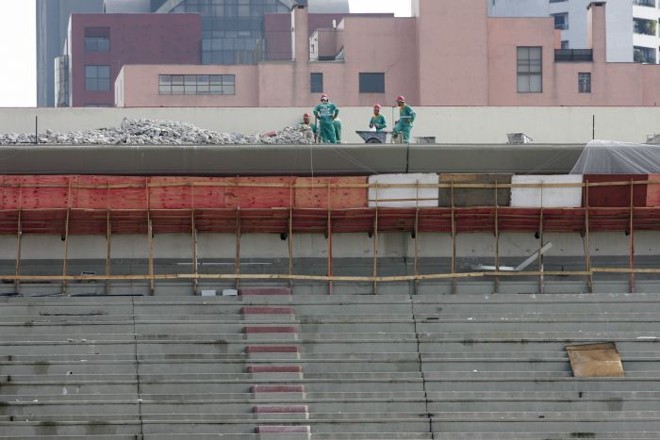 Obras na Arena da Baixada para a Copa do Mundo de 2014 | 