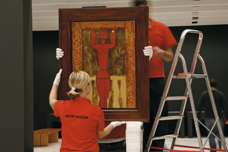 No total, 59 obras estarão na mostra. Além de quadros e desenhos de Modigliani, há trabalhos de artistas que conviveram com o italiano | Antônio More/Gazeta do Povo