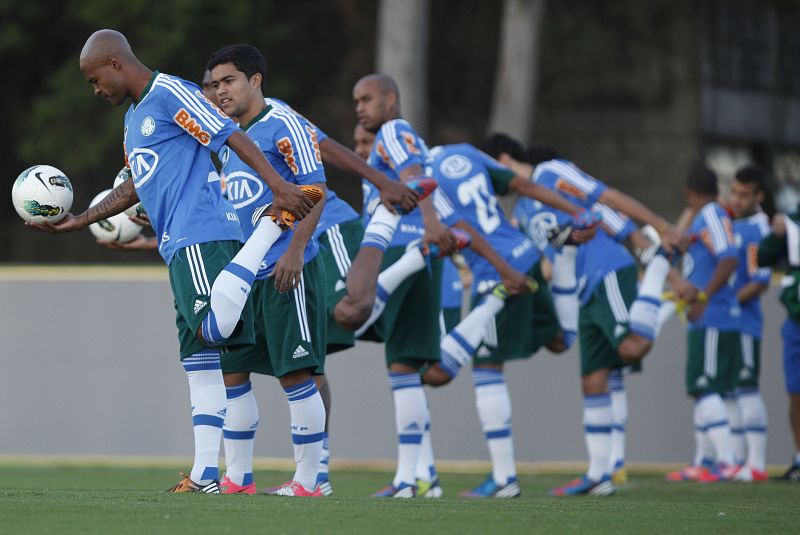 Elenco do Palmeiras embarca para Curitiba nesta terça-feira (10) | Jonathan Campos / Gazeta do Povo