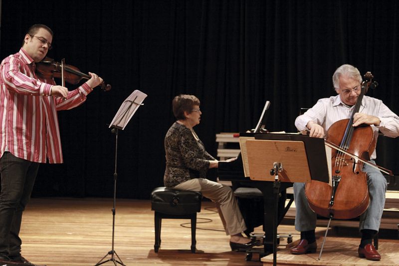 O convidado paulista Del Claro (à direita) completa 50 anos de carreira em 2012 | Daniela Carvalho/Divulgação