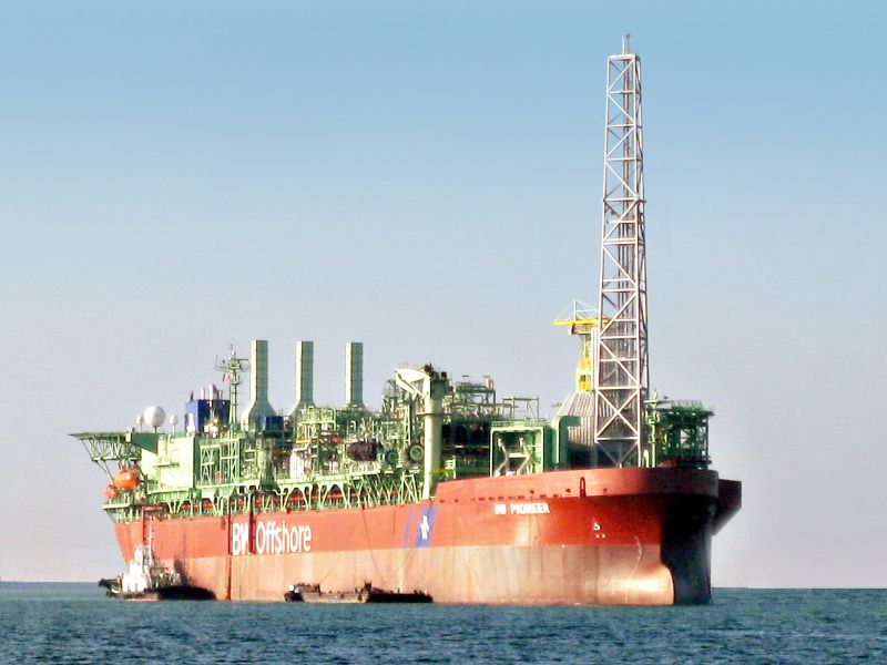 Plataforma Pioneer, no campo de Cascade, no Golfo do México: produção da Petrobras no exterior foi de 253 mil barris equivalentes por dia | Agência Petrobras