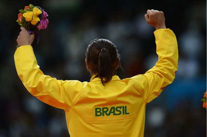 Sarah comemora a medalha de ouro | 