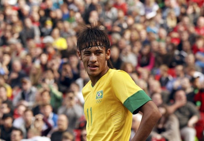 Neymar marcou, de falta, o segundo gol da seleção na partida deste domingo (29) | 