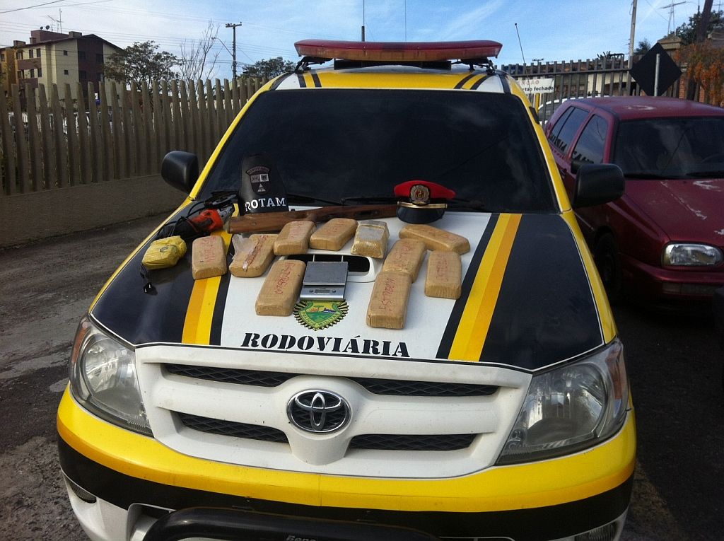 Polícia Militar apreende 10 quilos de crack durante operação em rodovia | Divulgação / Polícia Militar