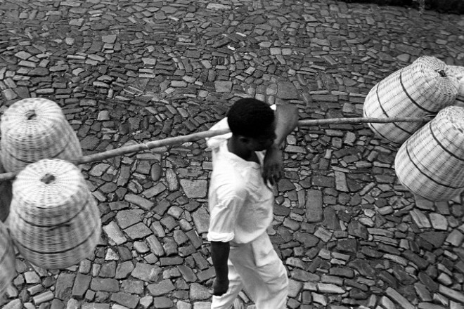 Damm atuou em publicações como O Cruzeiro, e na revista Senhor, além de agências de fotografia internacionais |