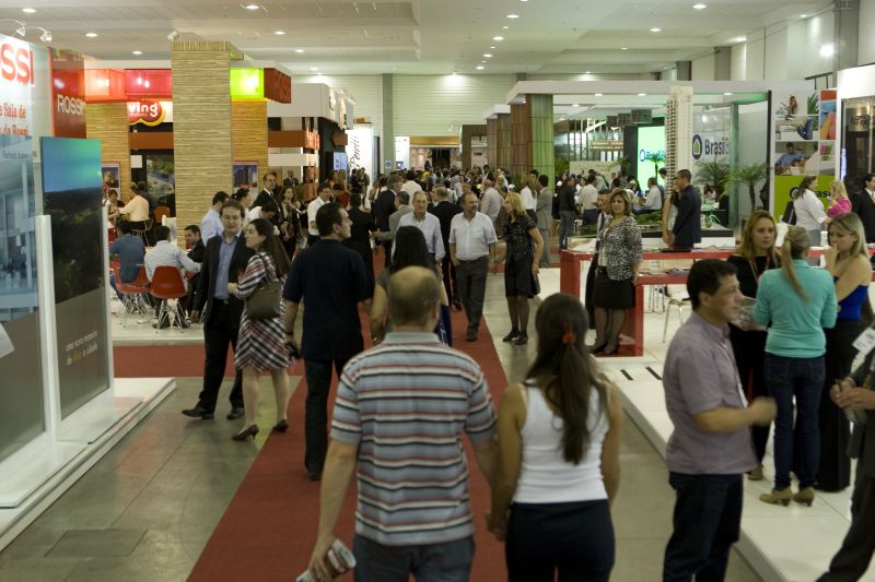 No ano passado, feira movimentou R$ 45 milhões em negócios | Antonio  Costa /Gazeta do Povo