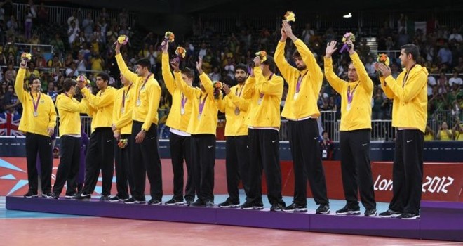 O time masculino ficou com a medalha de prata. Perdeu para a Rússia na final |