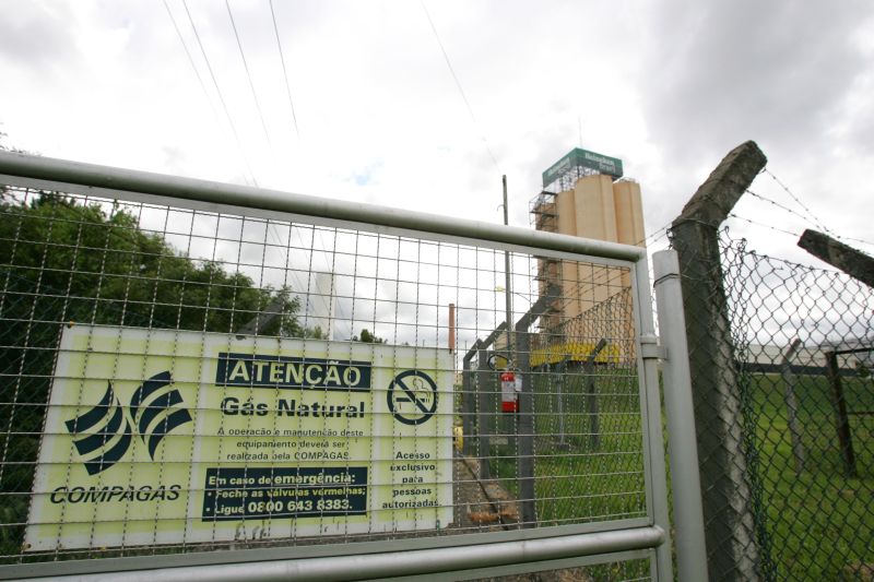 Terminal de empresa em Ponta Grossa. Quase saturado, em breve o Gasoduto Bolívia-Brasil não dará conta da indústria paranaense | Josué Teixeira/ Gazeta do Povo
