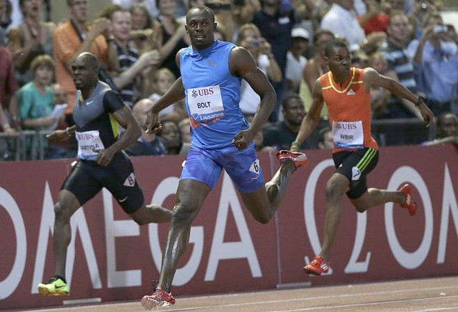 Usain Bolt superou com tranquilidade os adversários nos 200 metros rasos em Lausanne | Denis Balibouse / Reuters