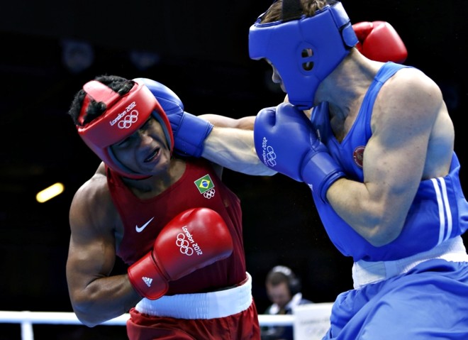 Yamaguchi não resistiu à força do pugilista russo: levou o bronze | 
