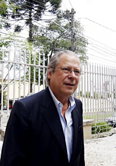 José Dirceu: recolhido no interior de São Paulo, ex-ministro tem recebido visitas de diversas personalidades do país | Albari Rosa/ Gazeta do Povo