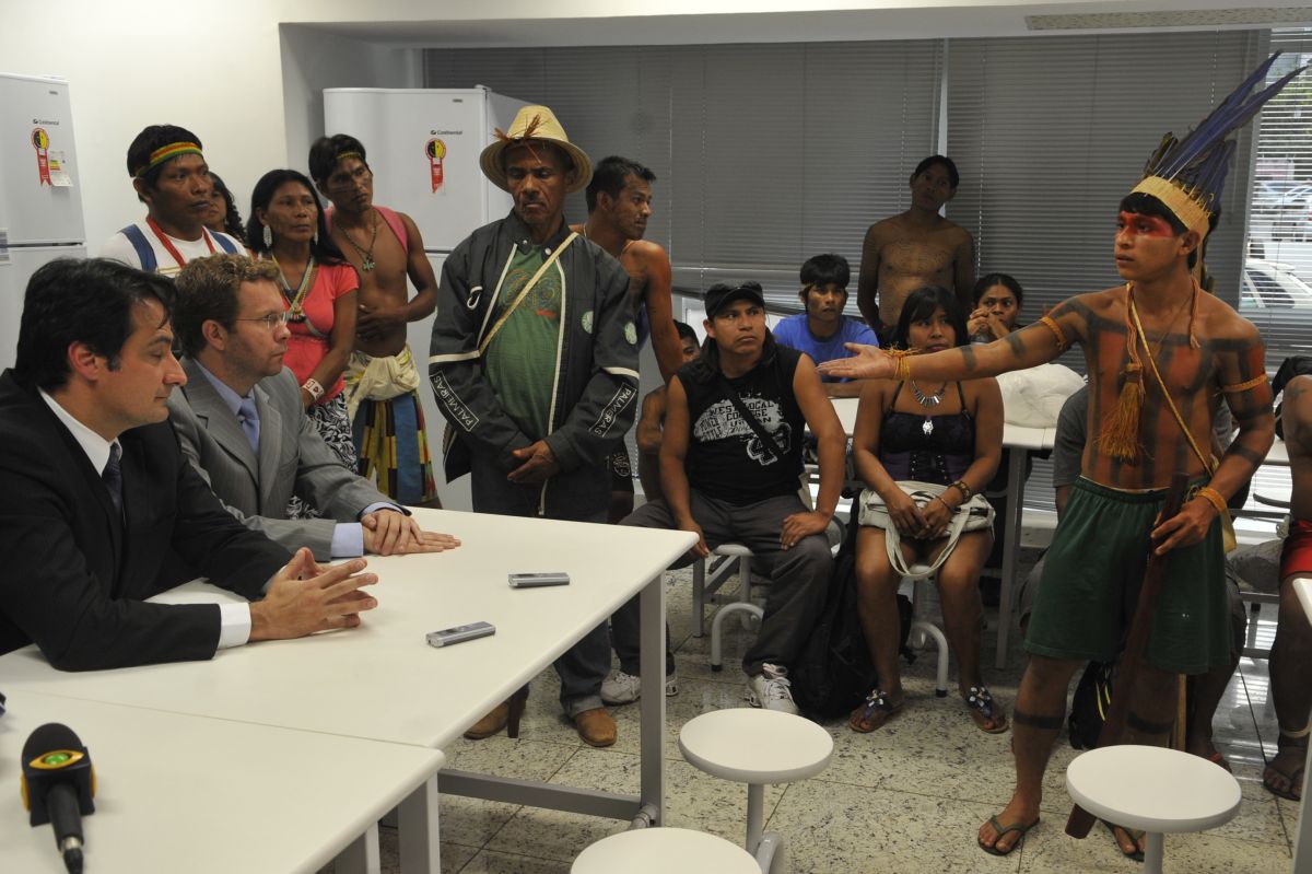 Segundo os índios, a portaria é inconstitucional porque permite o uso de terras indígenas para exploração econômica sem que seja necessário consultar os ocupantes | Valter Campanato / Agência Brasil