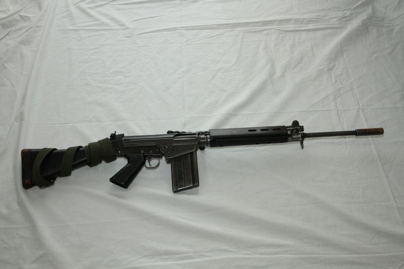 Arma foi recuperada pelo Exército, após roubo em Apucarara | Comunicação Social 30º BIMtz/ Divulgação