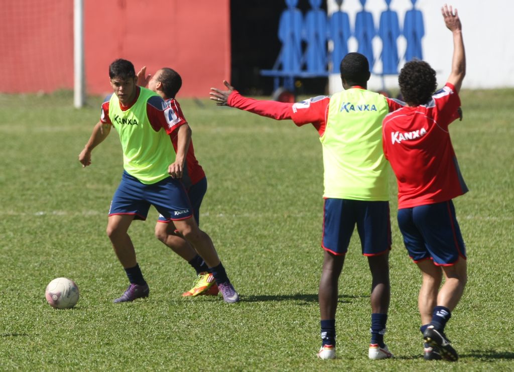 Wendel será titular do Paraná no clássico deste sábado | Aniele Nascimento/ Gazeta do Povo