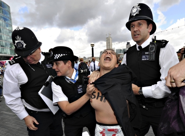 | Paul Hackett/ Reuters