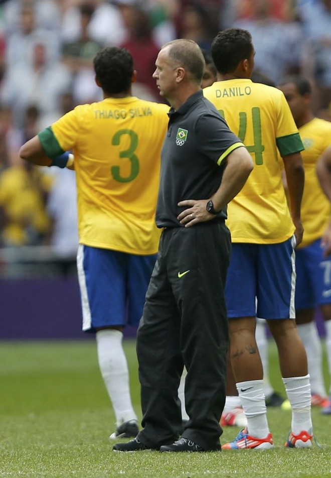 Mano Menezes após a derrota: prata com gosto amargo | 
