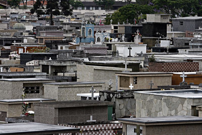 Cemitério do Água Verde é o que tem maior fila: 523 pessoas | Felipe Rosa/ Gazeta do Povo