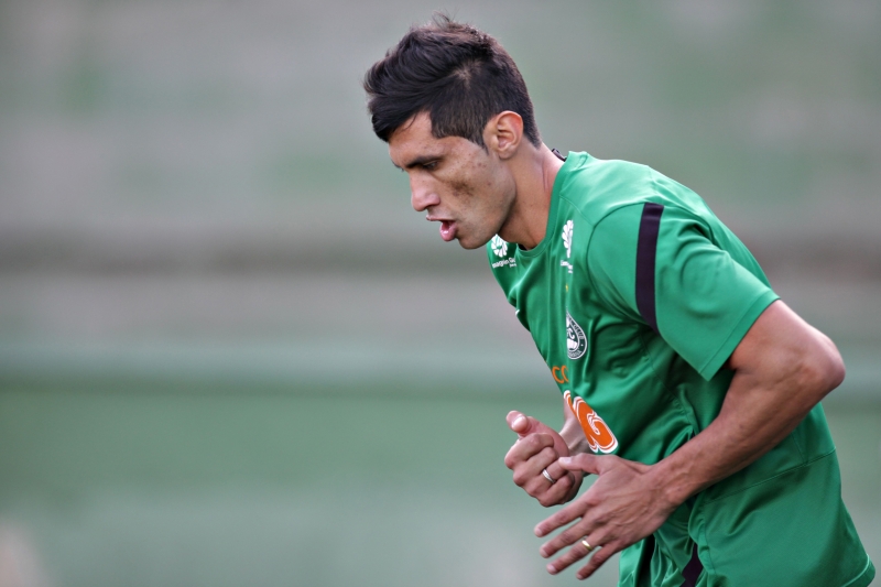 Escudero pode ser a surpresa no time titular contra o Galo | Allan Costa Pinto/ Tribuna