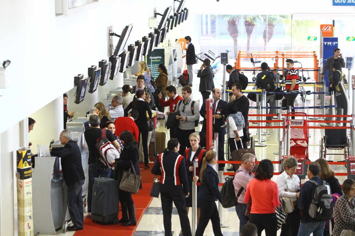 Mais de 100 mil passageiros passaram pelo terminal de Londrina em julho deste ano | Roberto Custódio / Agência de Notícias Gazeta do Povo