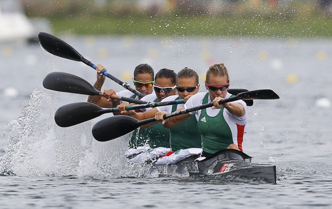 Equipe da Hungria vence o K-4 500m na canoagem | 