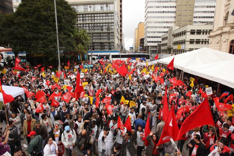 APP-Sindicato espera a adesão à mobilização em todo o Estado dos 74 mil professores e 28 mil funcionários | Jonathan Campos/Agência de Notícias Gazeta do Povo