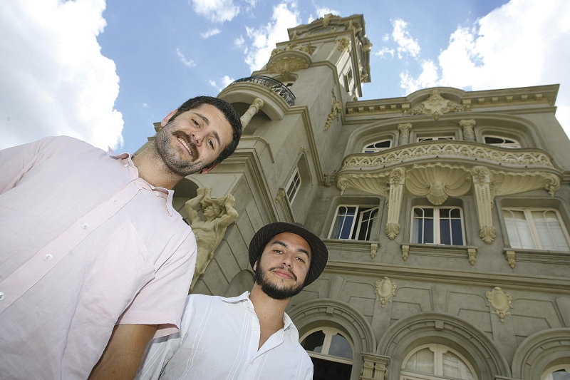 O duo FelixBravo preparou uma seleção de músicas inéditas para o show no evento Ruído Daqui | Ivonaldo Alexandre/Gazeta do Povo
