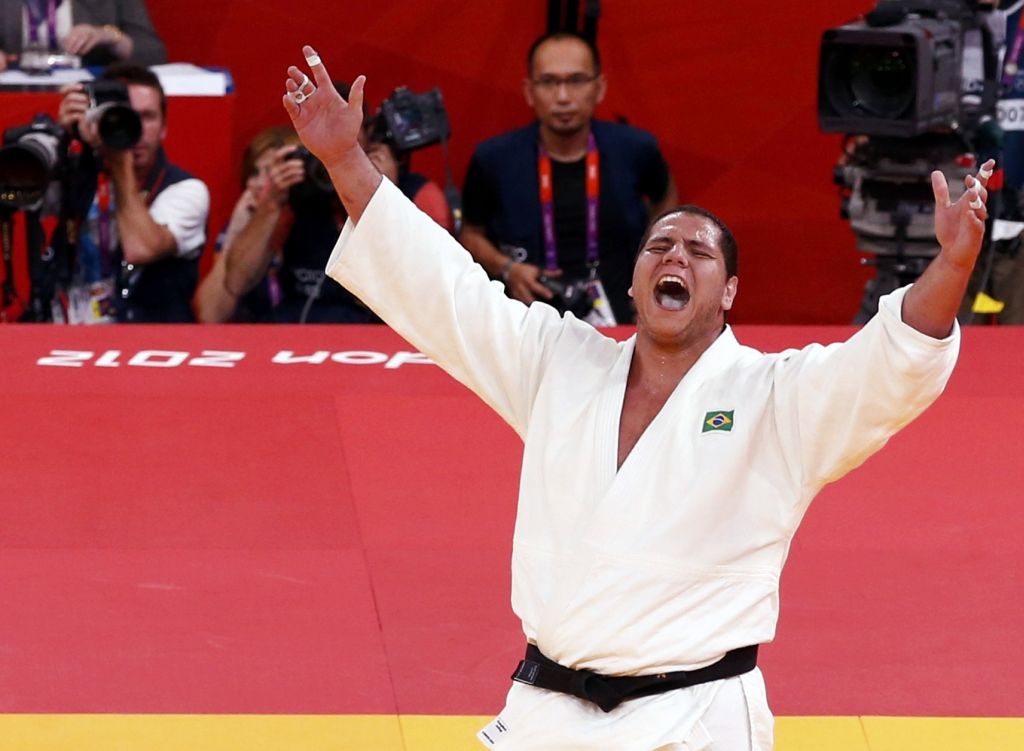 Baby comemora a medalha de bronze | Darren Staples/ Reuters