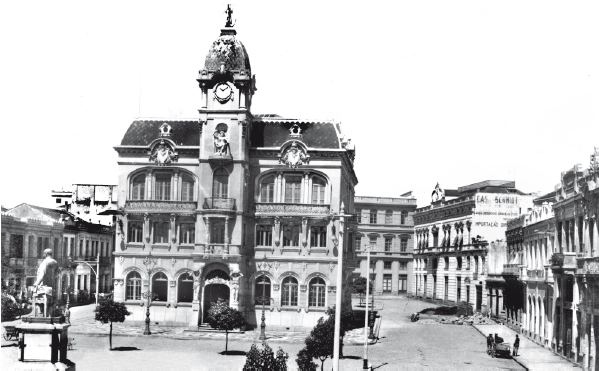 Prédio da prefeitura de Curitiba, construído pelo prefeito Cândido de Abreu e inaugurado em 1916 | Acervo Cid Destefani