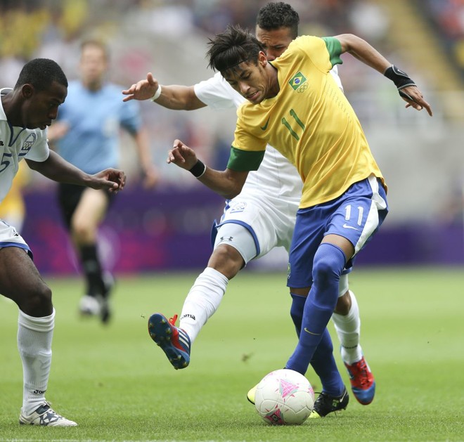 Marcação dupla em Neymar e vitória do Brasil: 3 a 2 sobre Honduras, em Newcastle, pelas quartas de final |
