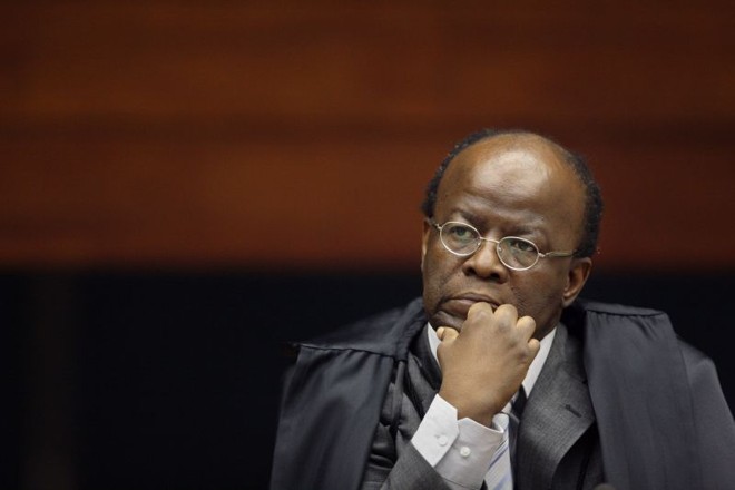 O ministro Joaquim Barbosa, relator do mensalão |