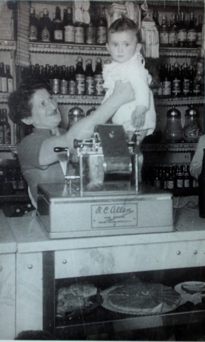 Eva e Marli no interior do restaurante | 