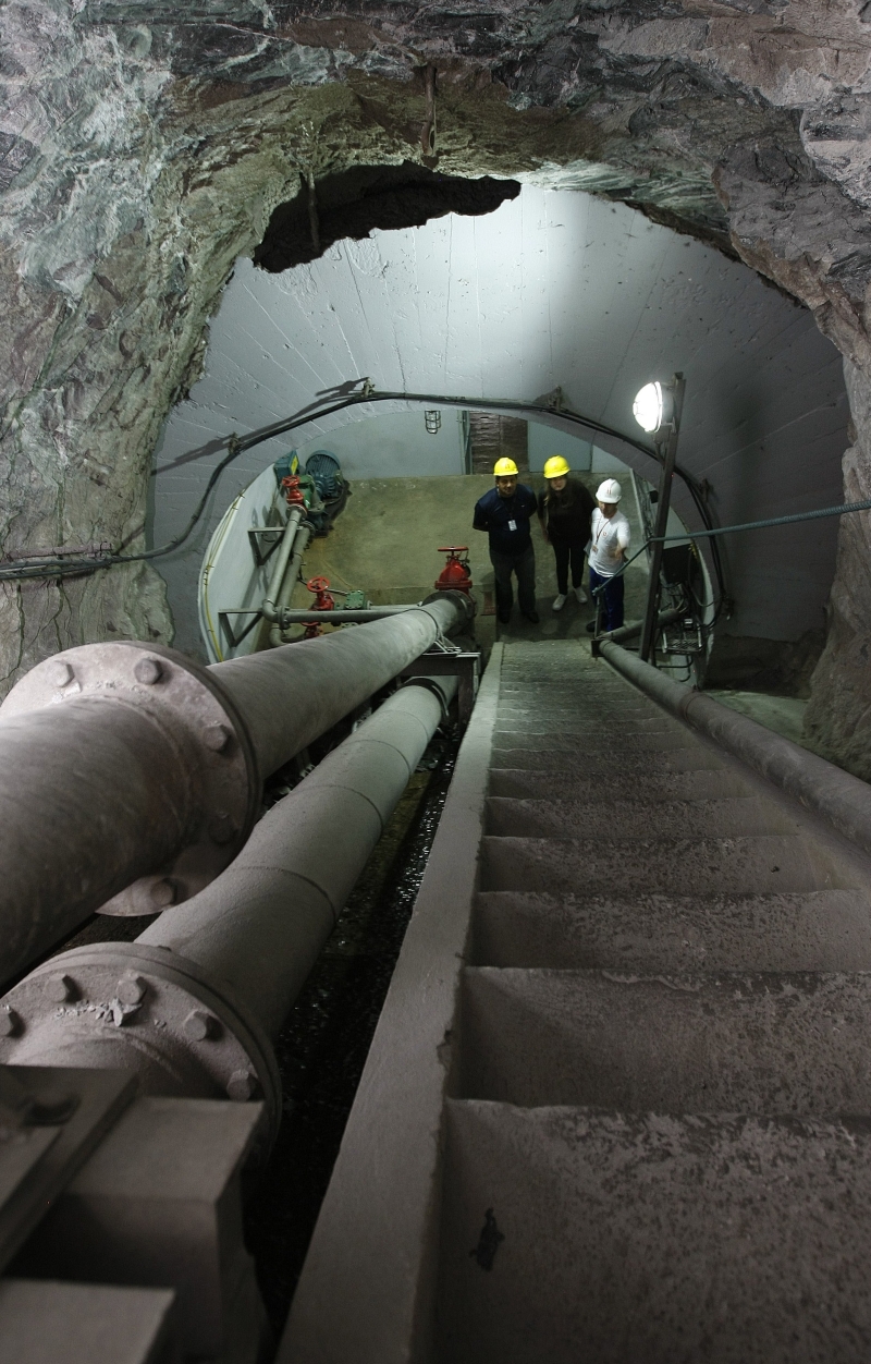 Galeria da hidrelétrica subterrânea Parigot de Souza, em Antonina: usina da Copel é uma das que devem ter a concessão prorrogada | Daniel Castellano/ Gazeta do Povo