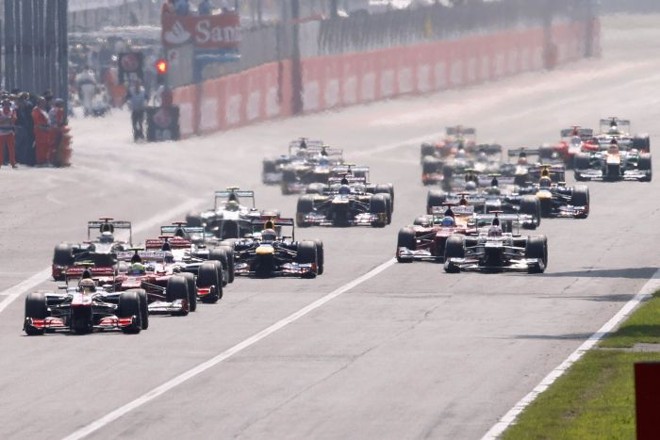 Momento da largada no GP de Monza |