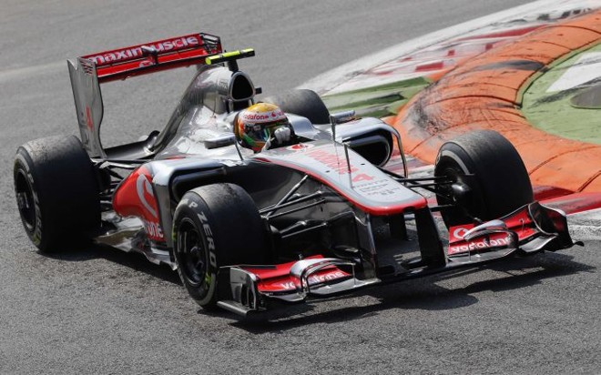 Lewis Hamilton foi perfeito no circuito de Monza. Fechou a pole a faturou a prova |