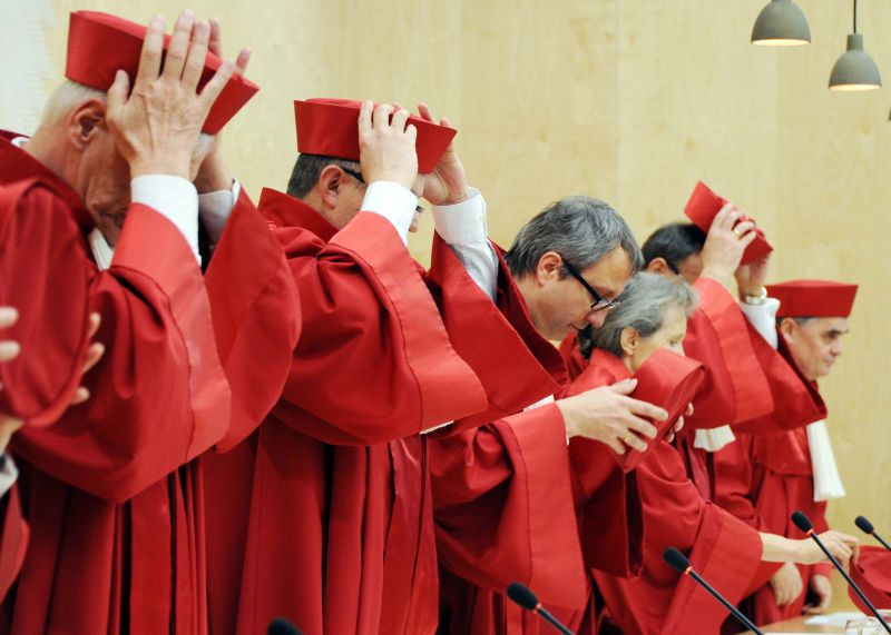 Os magistrados da corte constitucional: há chances de a decisão ser nebulosa e aberta a interpretações | Uli Deck /AFP