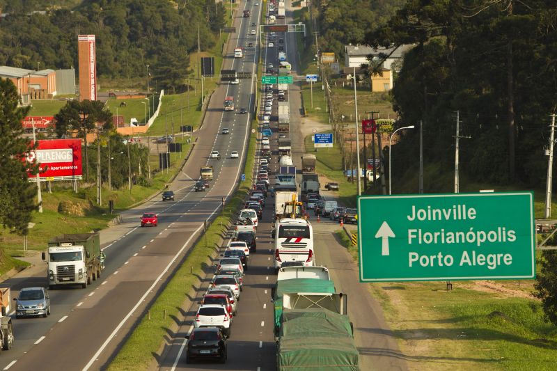 Na BR-376, obras provocaram fila de 17 quilômetros | Antônio Costa/Gazeta do Povo