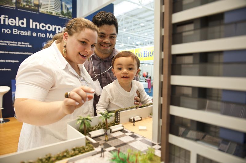 Karine, William e o filho, Pedro: preços acima das expectativas | Marcelo Andrade/ Gazeta do Povo