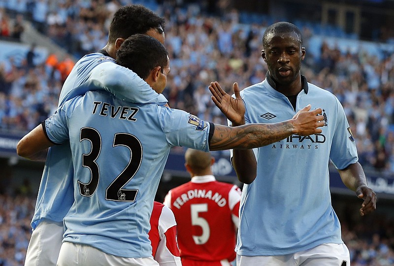 Tevez comemora seu gol contra o Queen Park Rangers | Phil Noble / Reuters