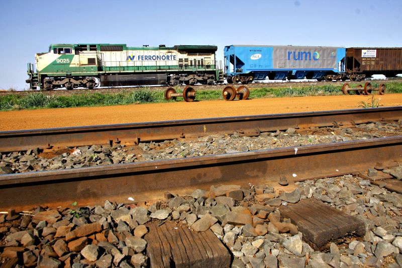 O modal ferroviário deve receber R$ 92 bilhões em investimentos no país nos próximos 25 anos | Hugo Harada/Gazeta do Povo