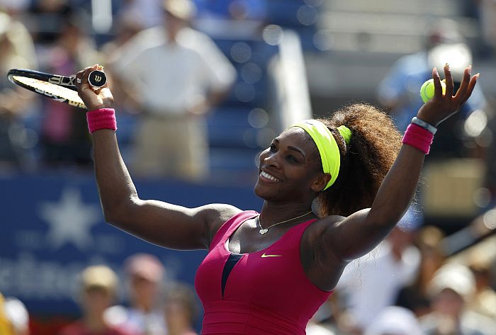 Serena Williams comemora vitória que a classificou às oitavas de final do US Open | Reuters