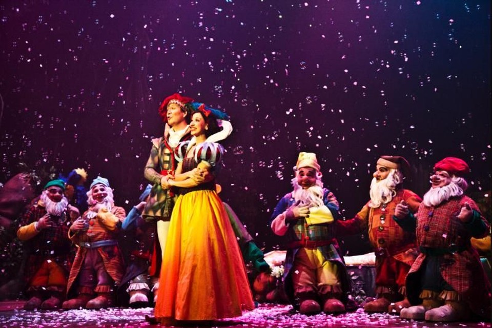 Personagens famosos, como Branca de Neve, fazem parte do espetáculo | Divulgação