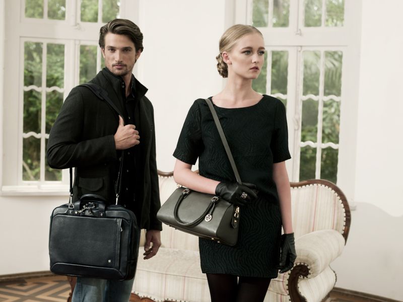 Catálogo primavera-verão da grife de bolsas Laci Baruffi | Divulgação