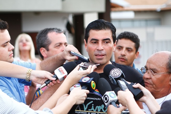 Derrotado no segundo turno em Londrina, Marcelo Belinati (PP) dá entrevista após o anúncio do resultado da eleição | 