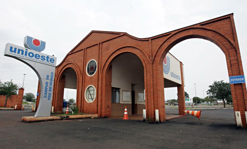 Das 62 vagas de professor abertas pela Unioeste, 28 são para o campus de Foz do Iguaçu | Christian Rizzi/ Gazeta do Povo