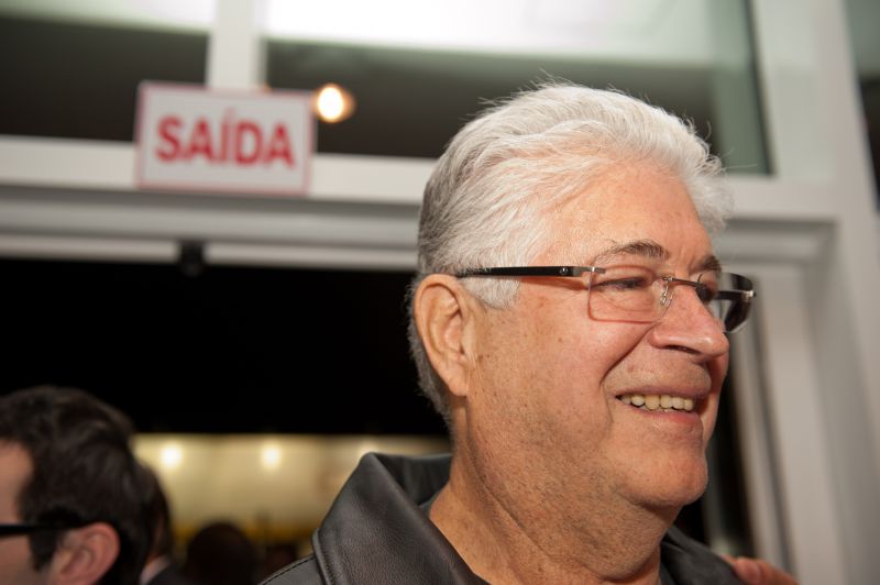 Enquanto o STF não julga o caso, o ex-governador Requião volta a receber benefício | Marcelo Andrade / Gazeta do Povo