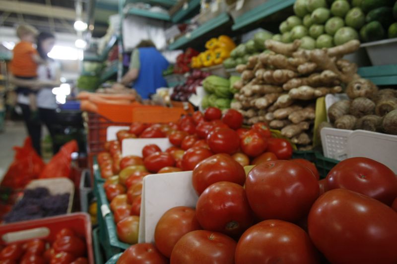Único produto que registrou queda de preço em setembro, em relação a agosto foi o tomate (-11,64%), diz Dieese | Jonathan Campos/Arquivo/Gazeta do Povo