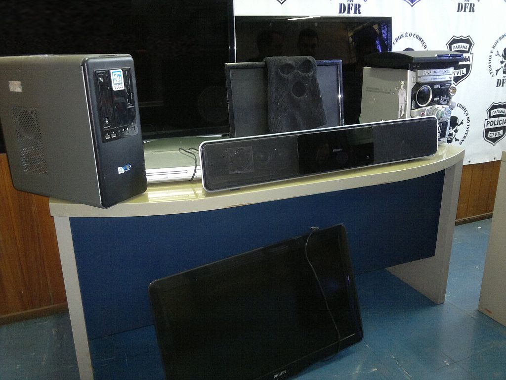 Parte dos itens levados foi recuperada pela polícia | Patricia Pereira / Agência de Notícias Gazeta do Povo