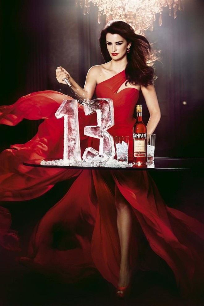 Penélope Cruz para a Campari |